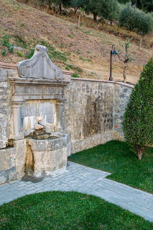 L'Antica Fontana - Casa Vacanze B&B Viggianello Eksteriør billede