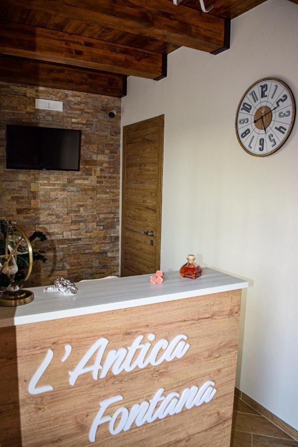 L'Antica Fontana - Casa Vacanze B&B Viggianello Eksteriør billede